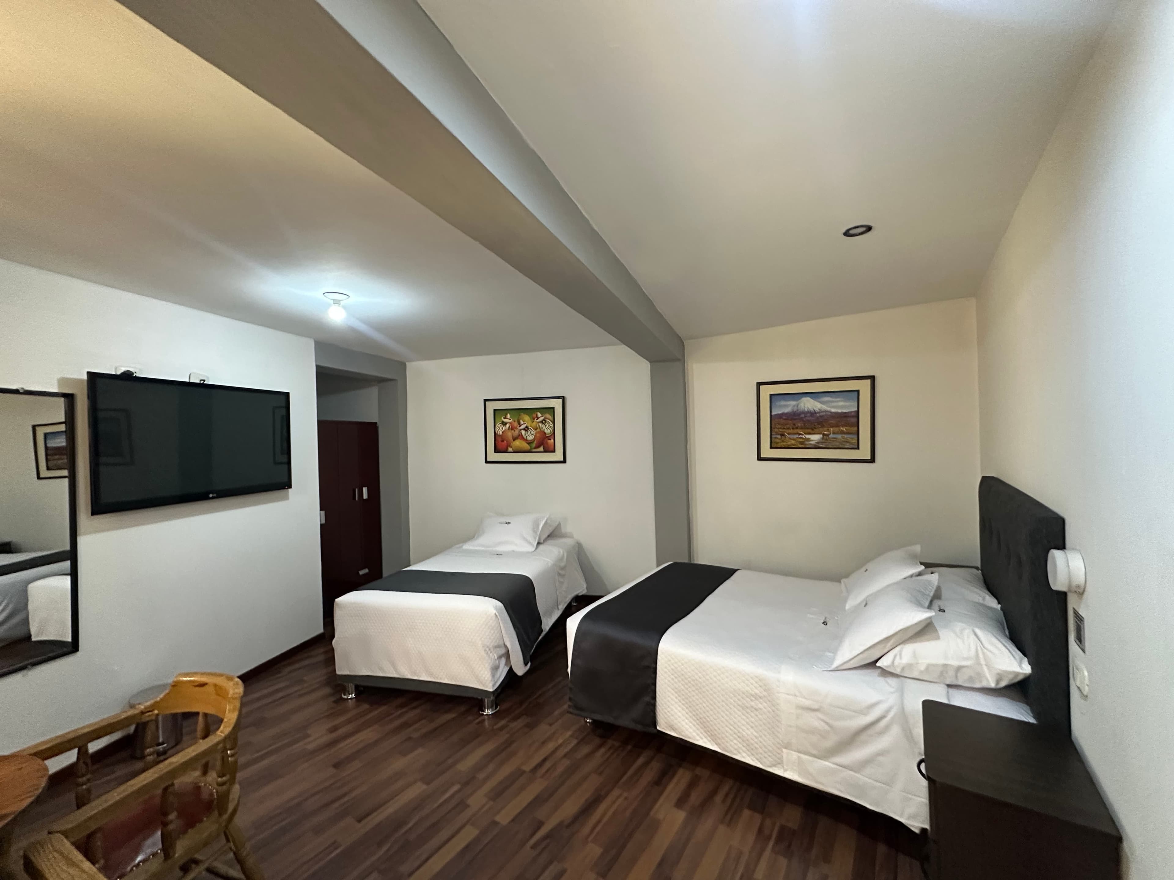 Habitación doble familiar con 2 camas